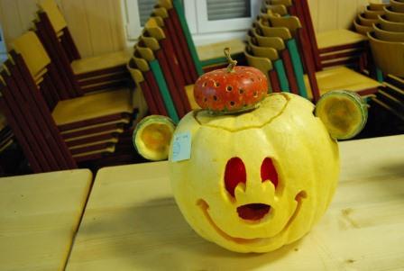 Tekmovanje v izrezovanju buč 2012 25